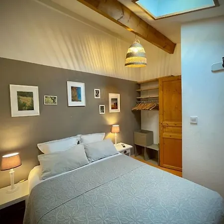 Gite Confortable Avec Terrasse, Piscine Calvisson