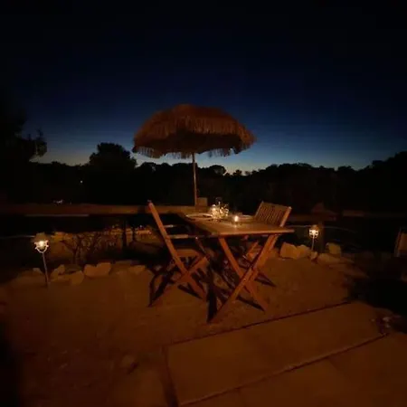 Gite Confortable Avec Terrasse, Piscine Casa de Férias *